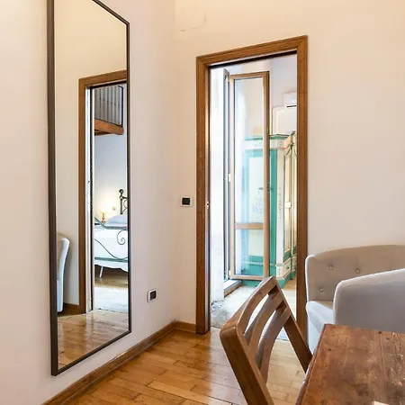 Apartment Mini Corso *